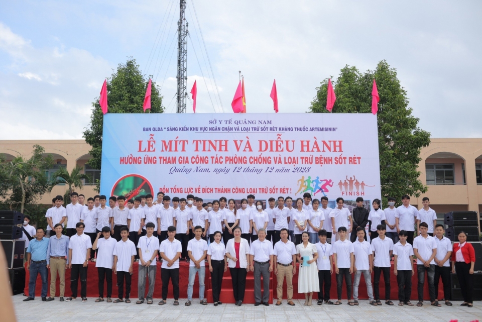 sòng bài trực tuyến
 tổ chức Mít tinh, diễu hành phát động hưởng ứng tham gia công tác phòng chống và loại trừ bệnh sốt rét ở Quảng Nam.